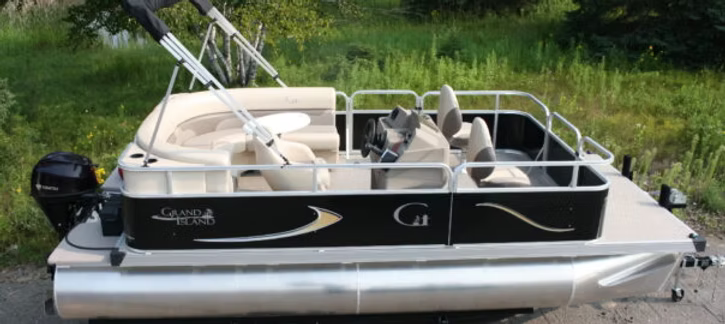 18′ Party Fish