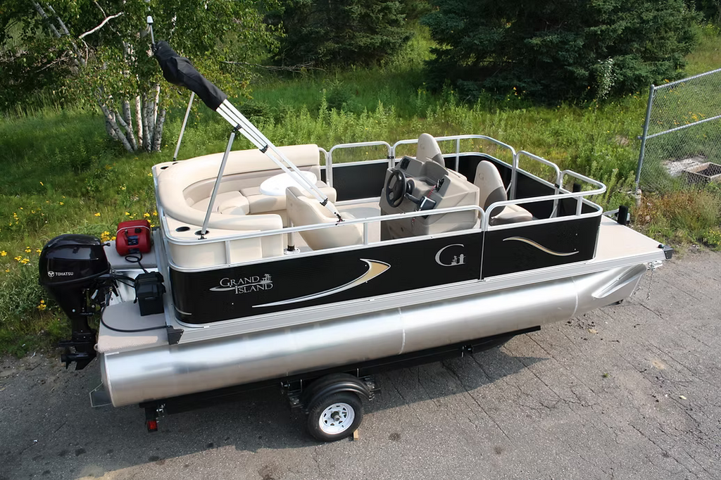 18′ Party Fish