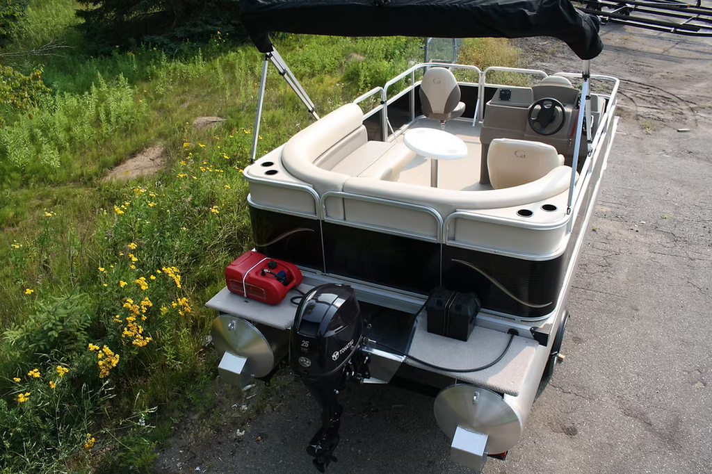 18′ Party Fish