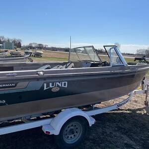 1998 Lund 1800 Fisherman
