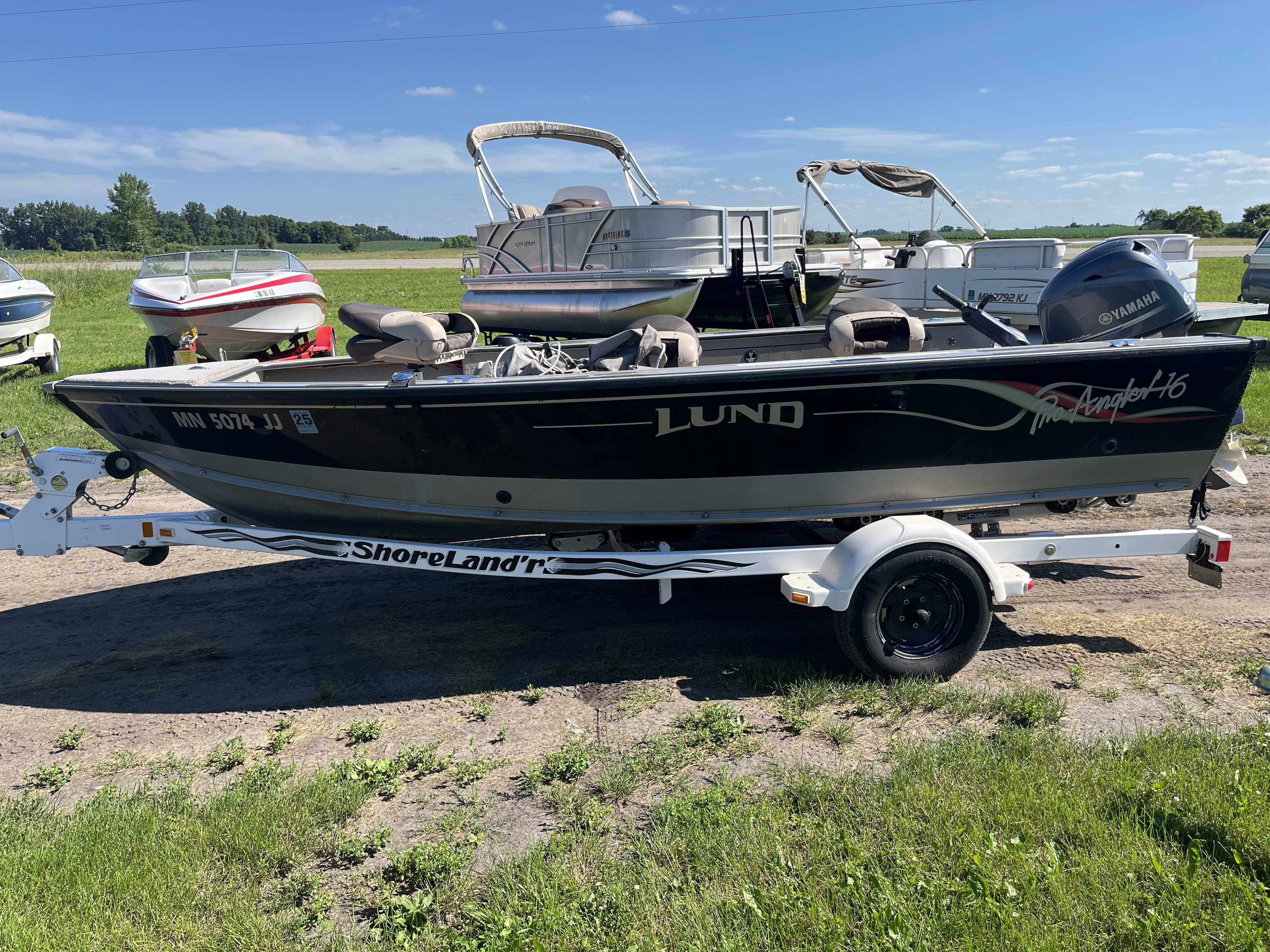 2002 Lund Pro Angler 16 Fishing Boat | 2015 Yamaha 4-Stroke Tiller & Roller Trailer