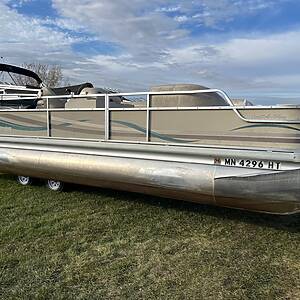 2000 Premier 24ft Castaway