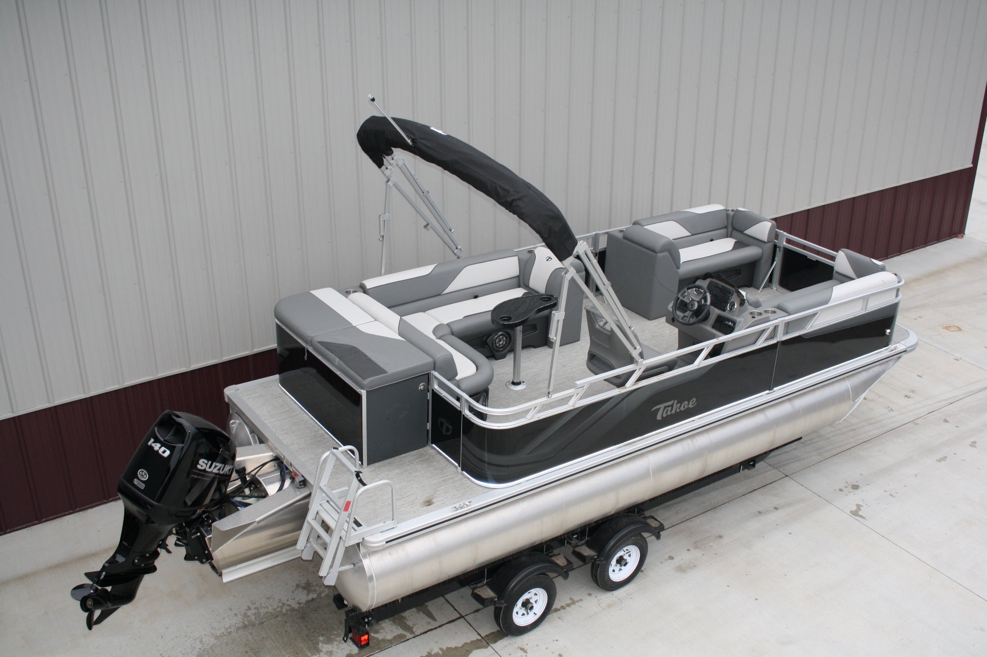 2024 2180 Sport Cruise Tri Toon