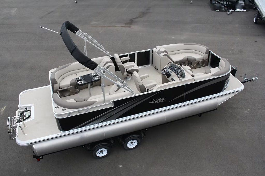 2026 21 TMLTZ Quad Lounge