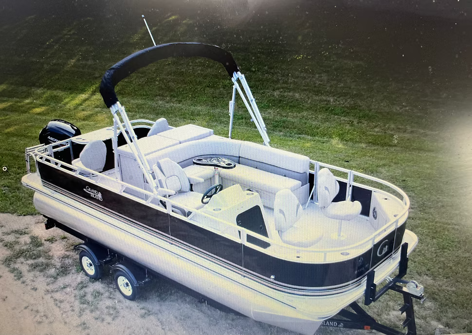 2026 Grand Island 2180 Font & Rear Fish