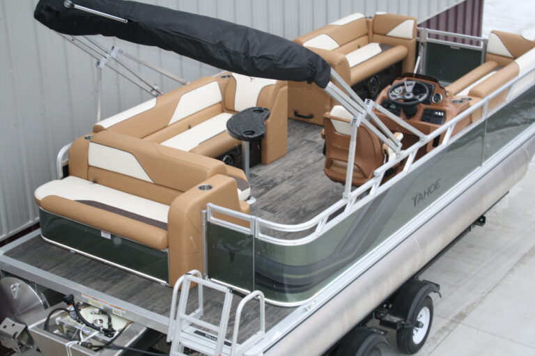 2180 Sport Cruise Rear Bench