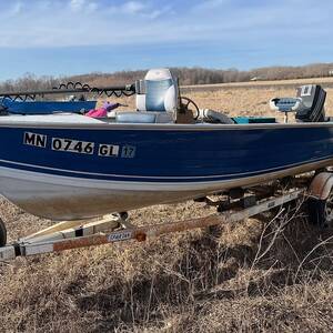 Crestliner 16′ Side Console