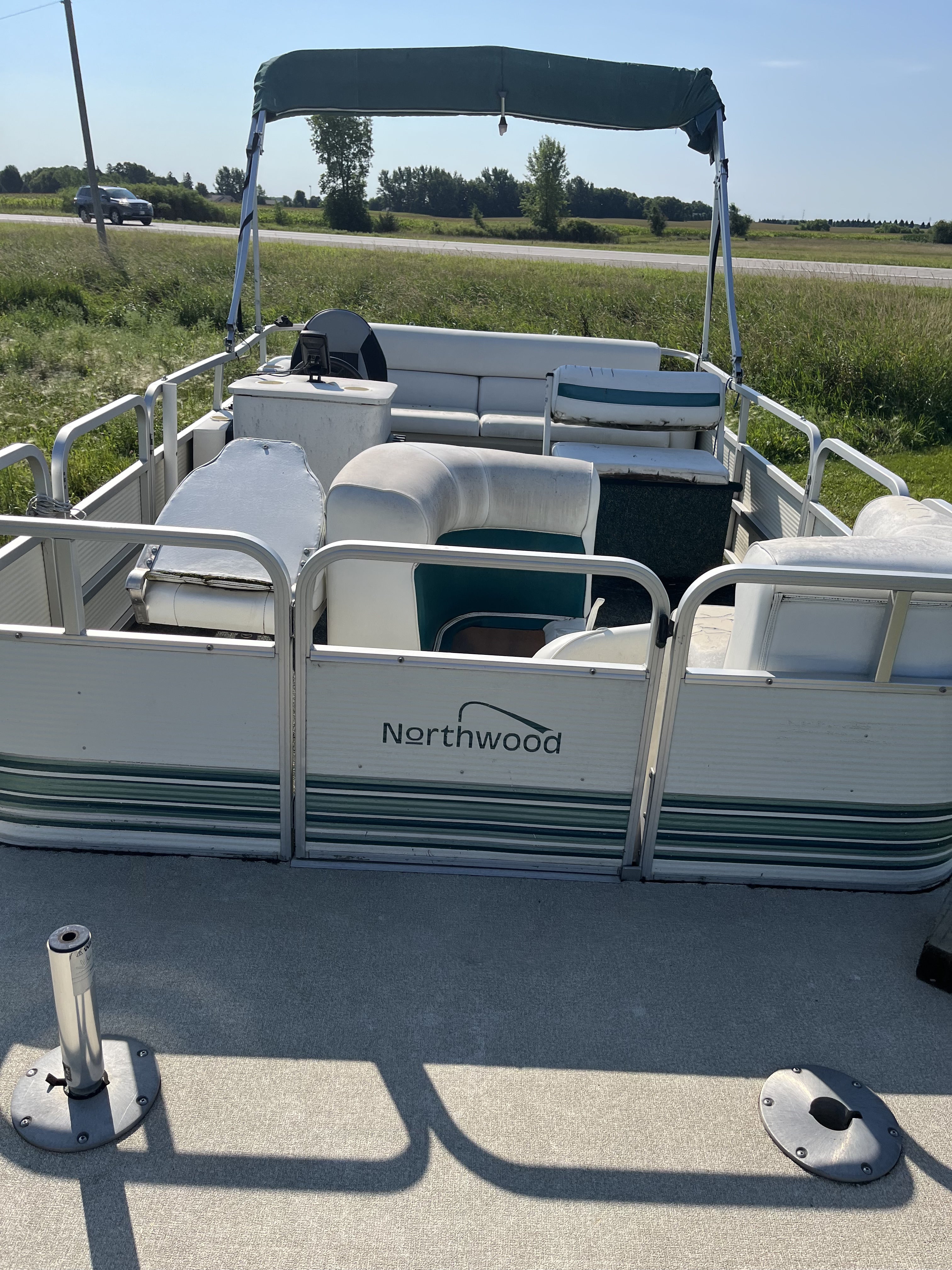 1996 Northwood 19' Pontoon Boat – 40 HP Evinrude Outboard & Trailer Included