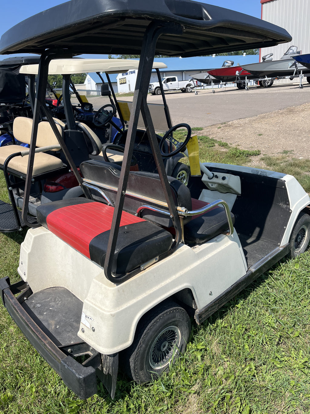1987 Yamaha Golf Cart – Gas Powered Utility Cart with Black Canopy Top