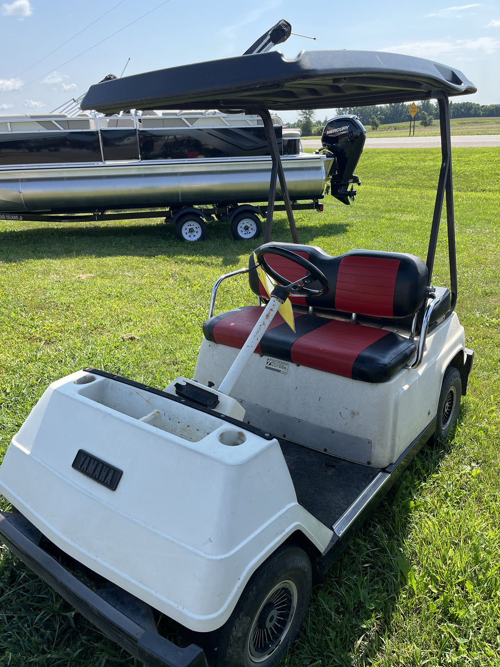 1987 Yamaha Golf Cart – Gas Powered Utility Cart with Black Canopy Top
