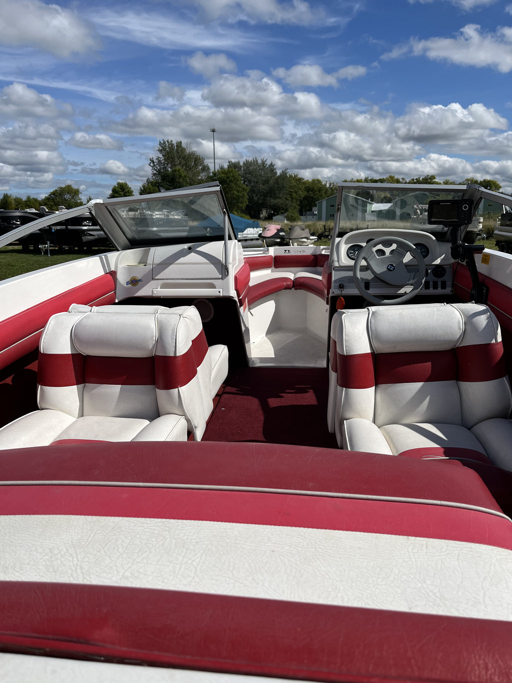 1992 Larson All American 170 Runabout Boat – 3.0L Inboard/Outboard & Roller Trailer – $2,500