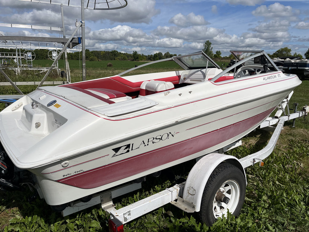 1992 Larson All American 170 Runabout Boat – 3.0L Inboard/Outboard & Roller Trailer – $2,500