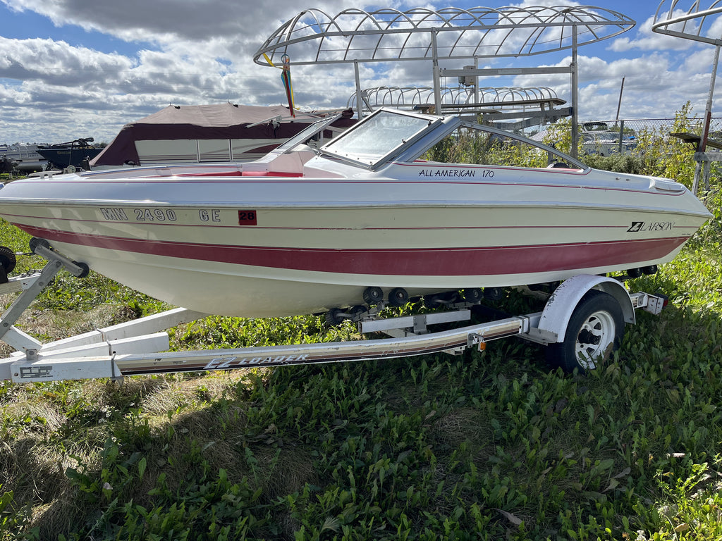 1992 Larson All American 170 Runabout Boat – 3.0L Inboard/Outboard & Roller Trailer – $2,500