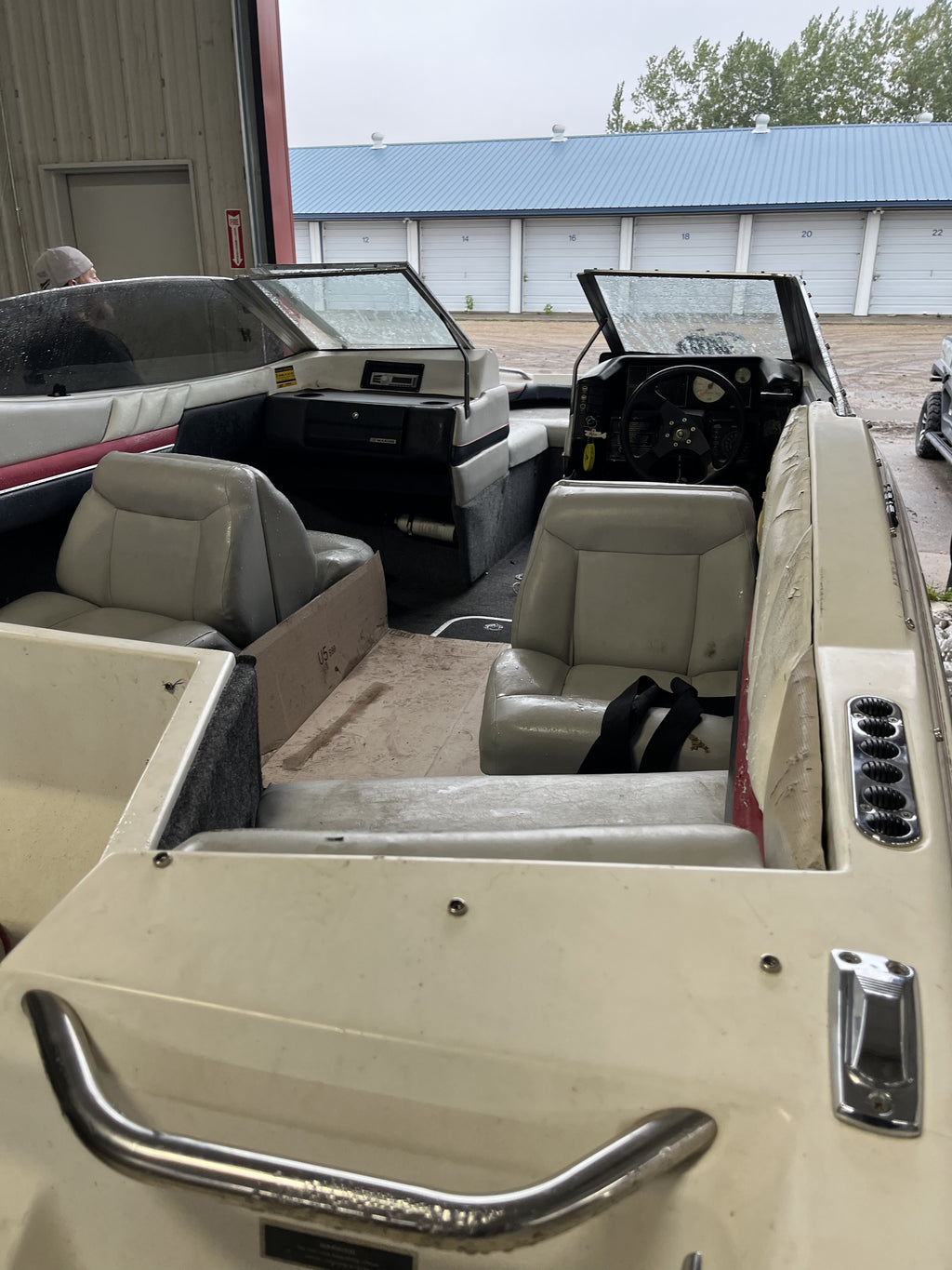 1990 Bayliner 1700 Capri Runabout with 90 HP Force 2-Stroke Engine and Trailer, $900