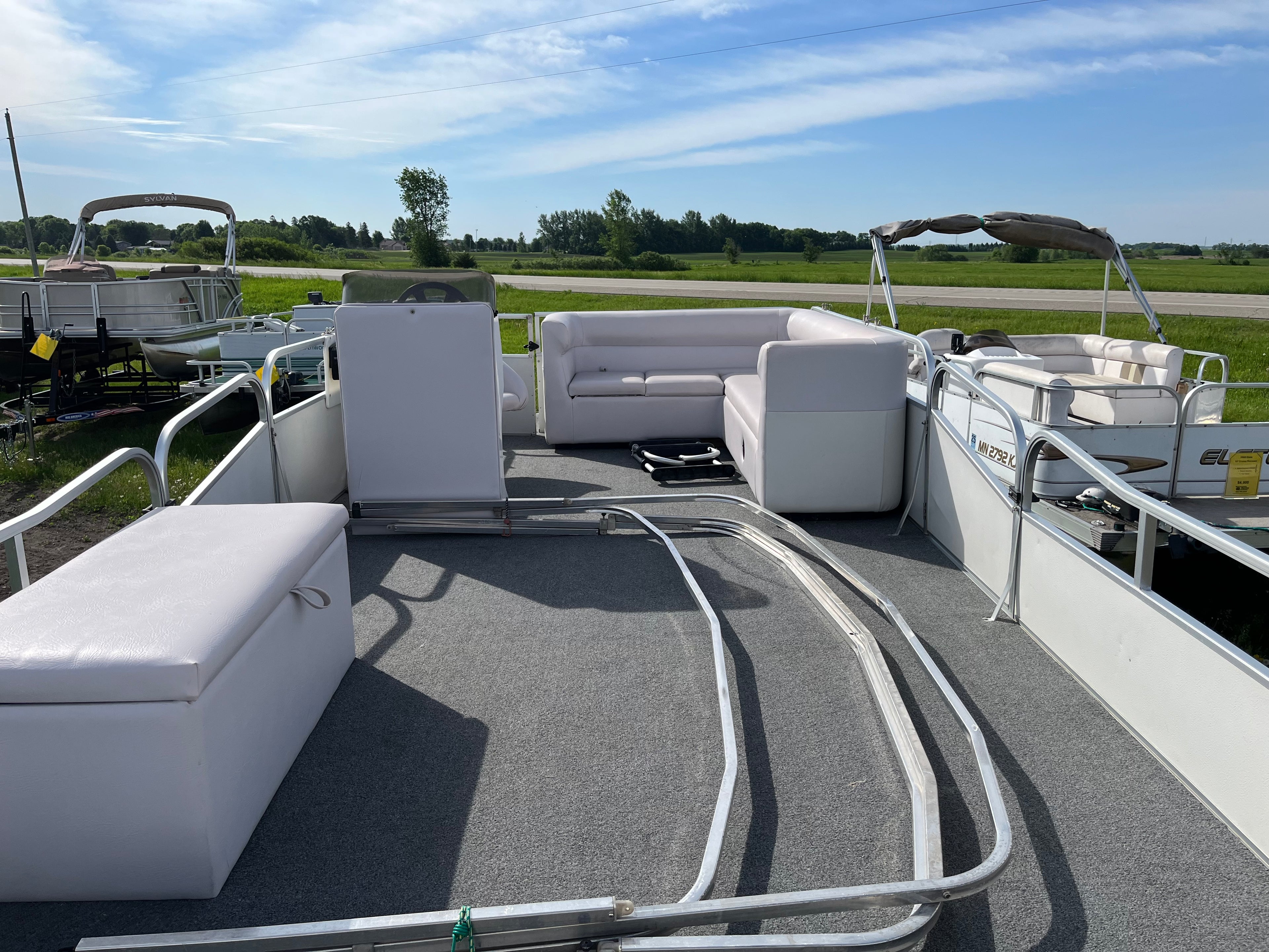 1994 Forester 20' Pontoon with 2003 Evinrude 40HP – New Dual Axle Trailer