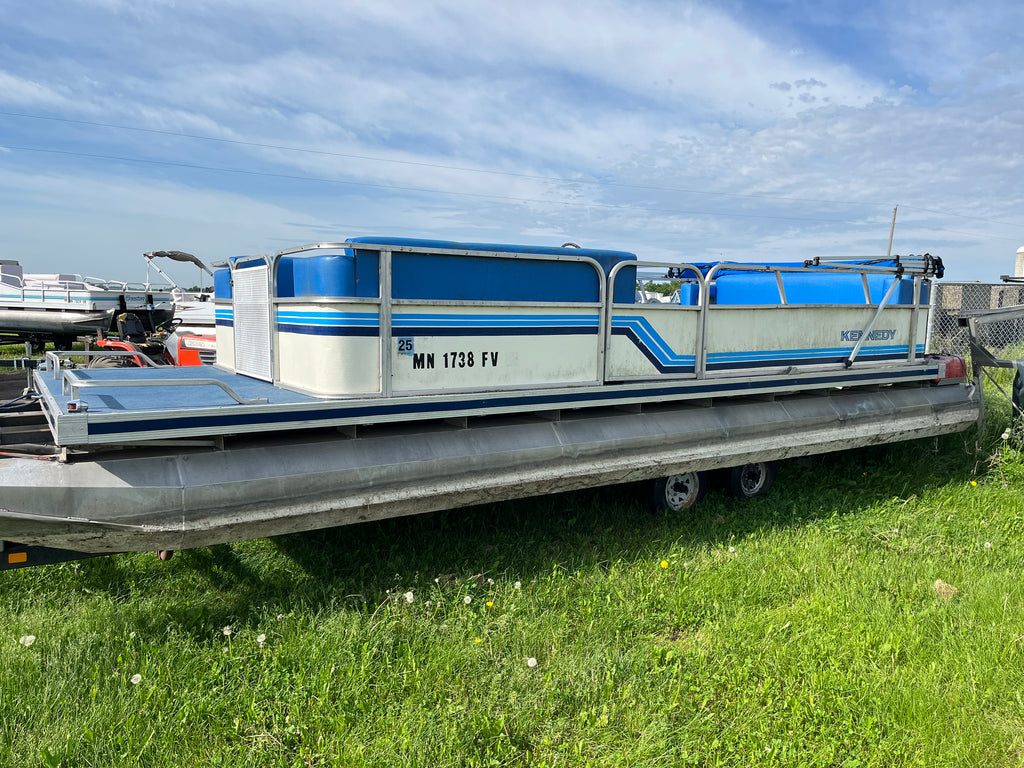1987 Kennedy 24' Pontoon Cruise Package with Evinrude 35HP – Scissor Trailer
