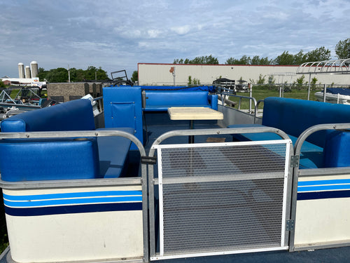 1987 Kennedy 24' Pontoon Cruise Package with Evinrude 35HP – Scissor Trailer