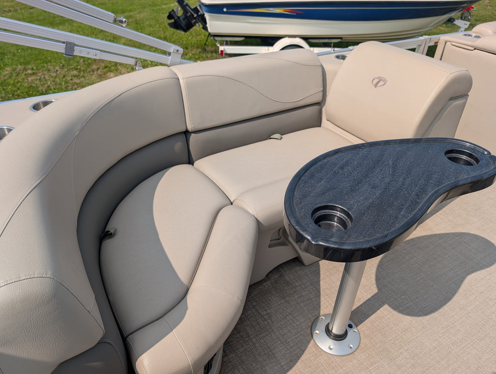 2022 Tahoe Sport Cruise SP 2080 RF Pontoon w/ 60HP Mercury Command Thrust 4-Stroke & Trophy Trailer