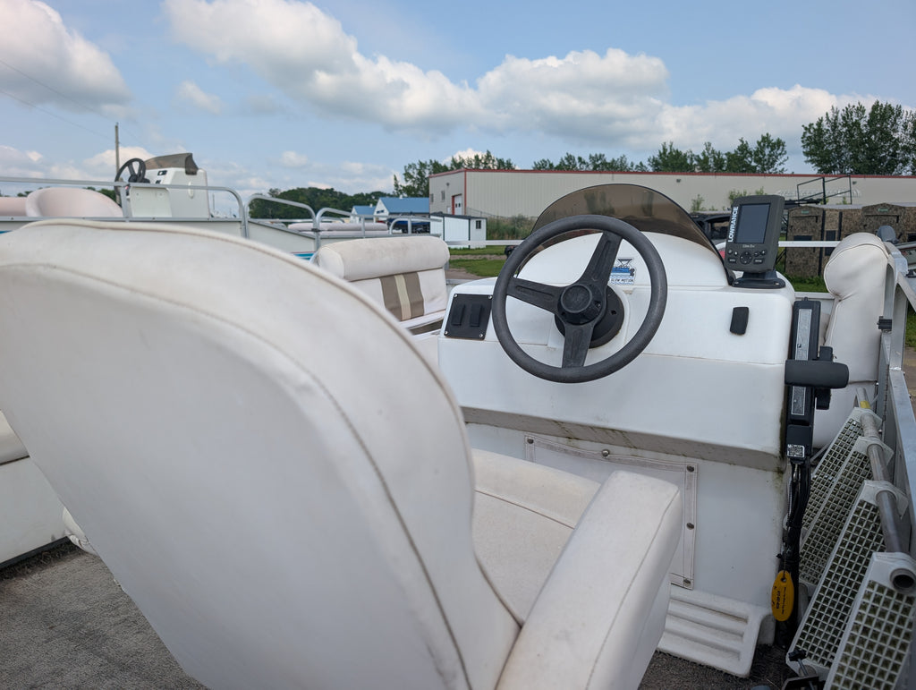 2008 Elete 19' Cruise Pontoon w/ 60HP Mariner 2-Stroke & Power Anchor
