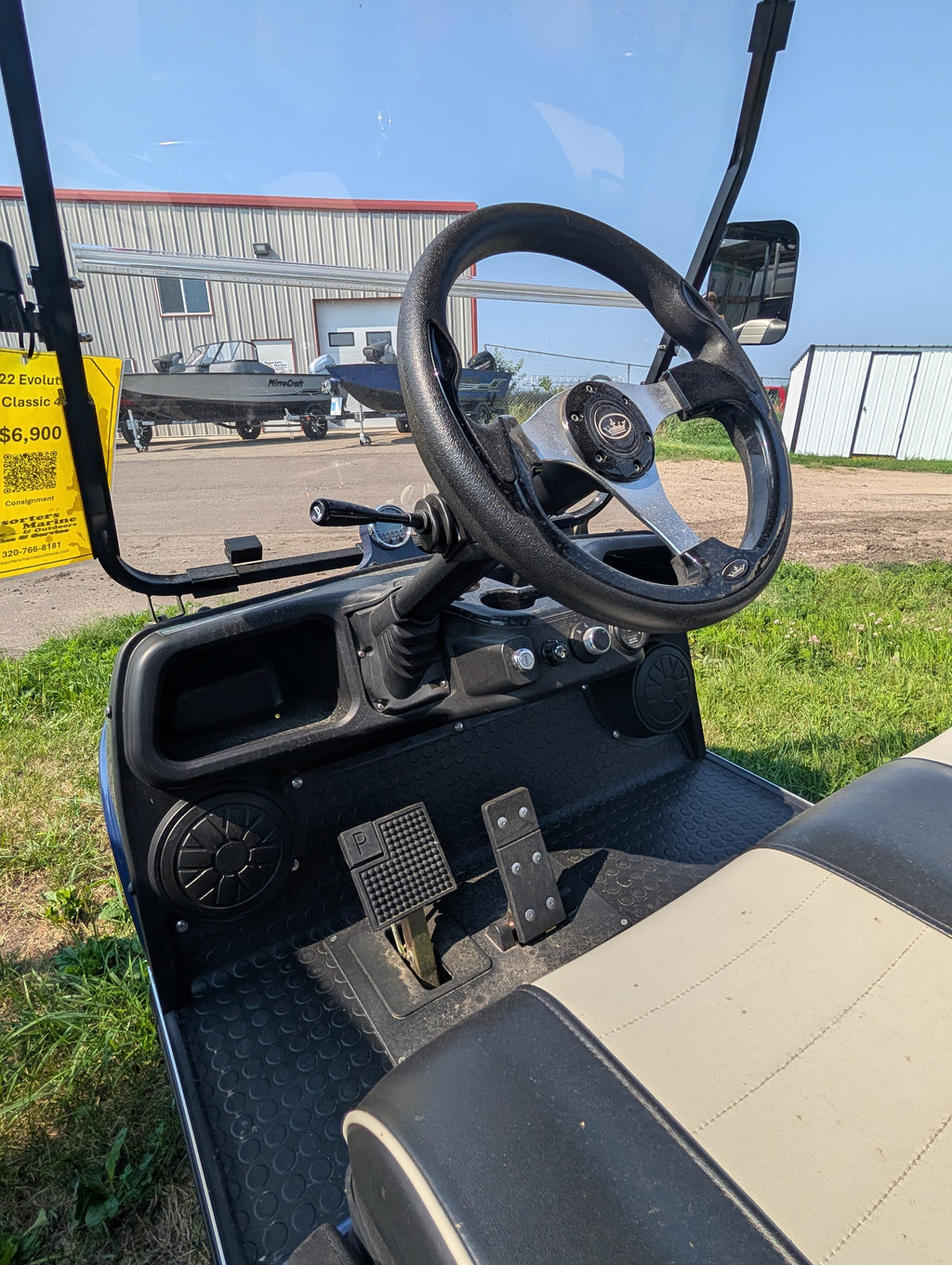 2022 Evolution Classic 4 Plus Lithium Golf Cart
