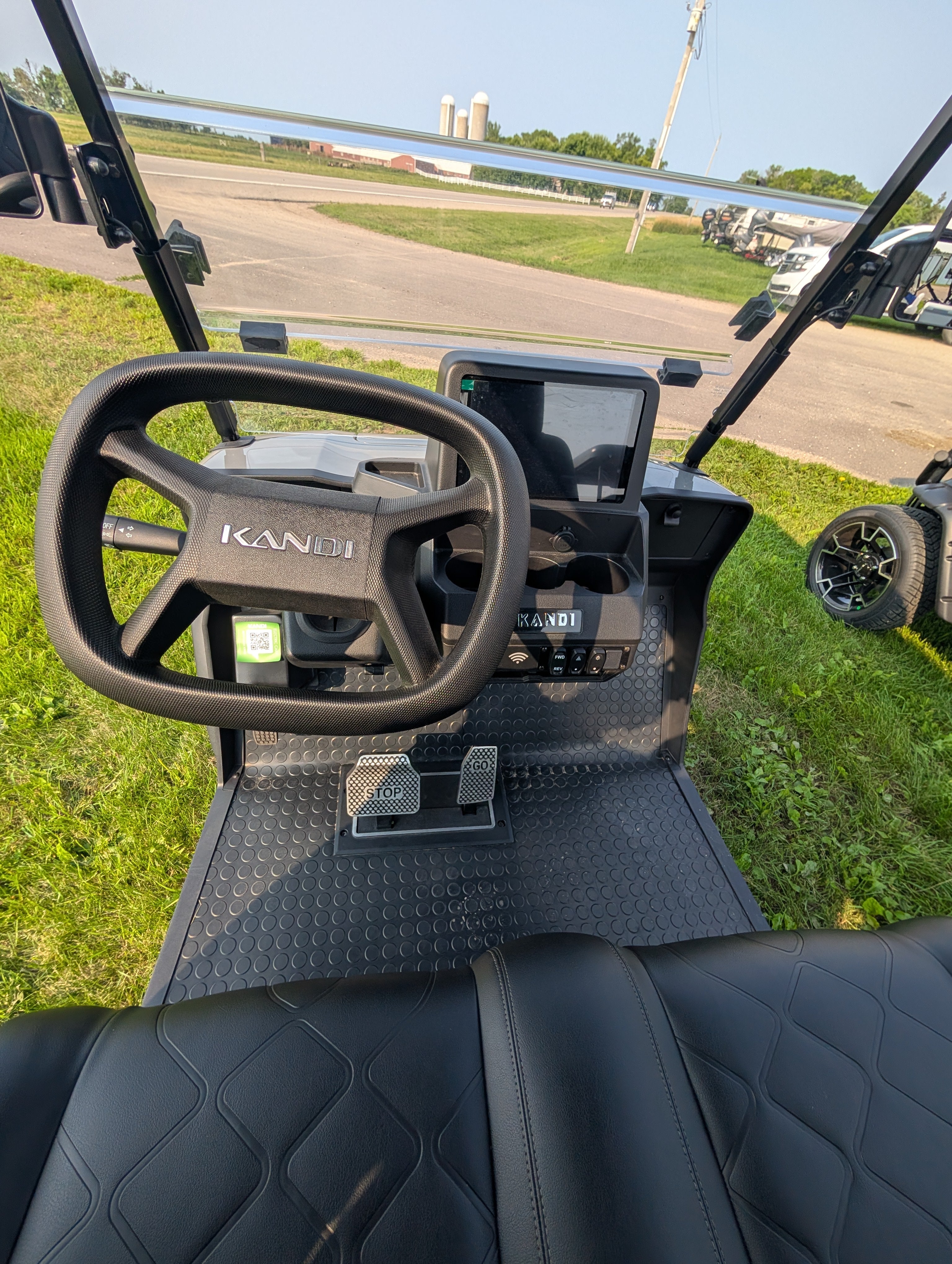 2026 Kandi Kruiser 4 PRO Electric Golf Cart – Battleship Grey – Tournament Featured Special ($500 OFF)