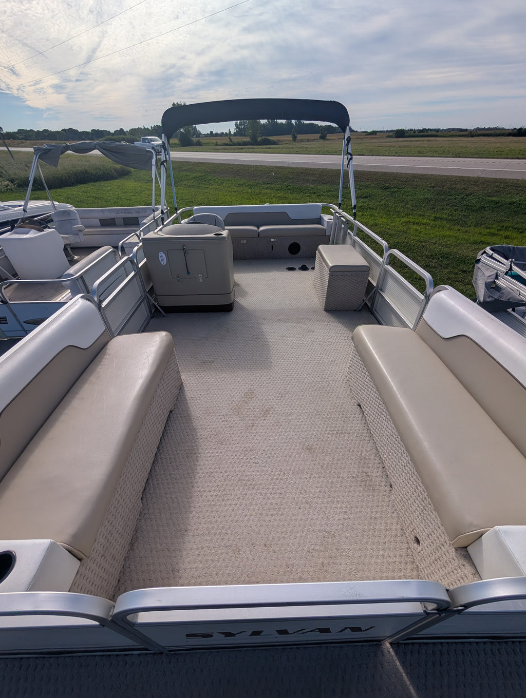 1996 Sylvan Elite 20' Pontoon Boat – 2000 Mercury 40 HP FourStroke Bigfoot & Single Axle Bunk Trailer – $7,900