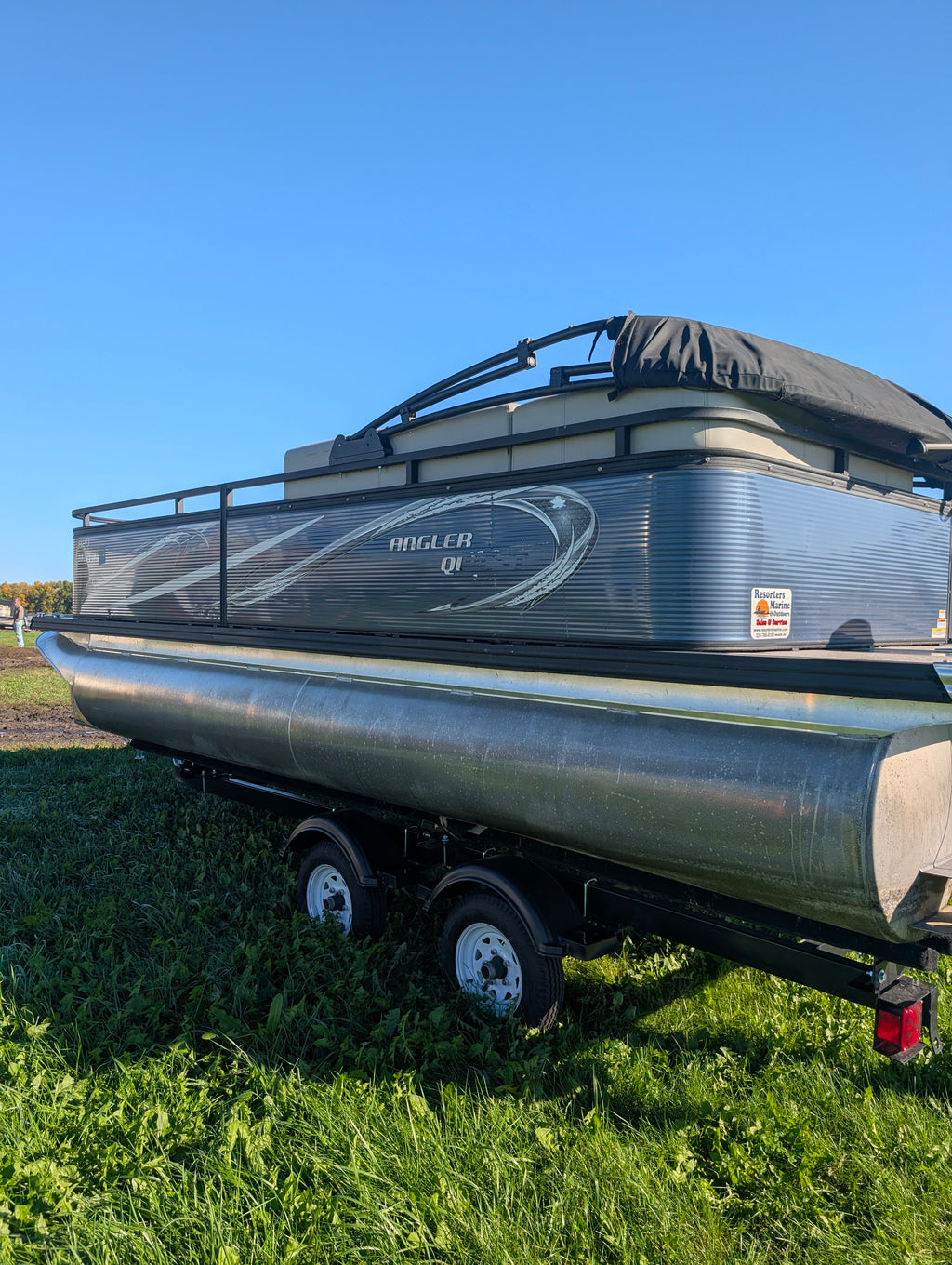 2022 Angler Quest 820 20' Fishing Pontoon – 90HP Honda 4-Stroke, Minn Kota Trolling Motor & Dual-Axle Trailer – $29,900