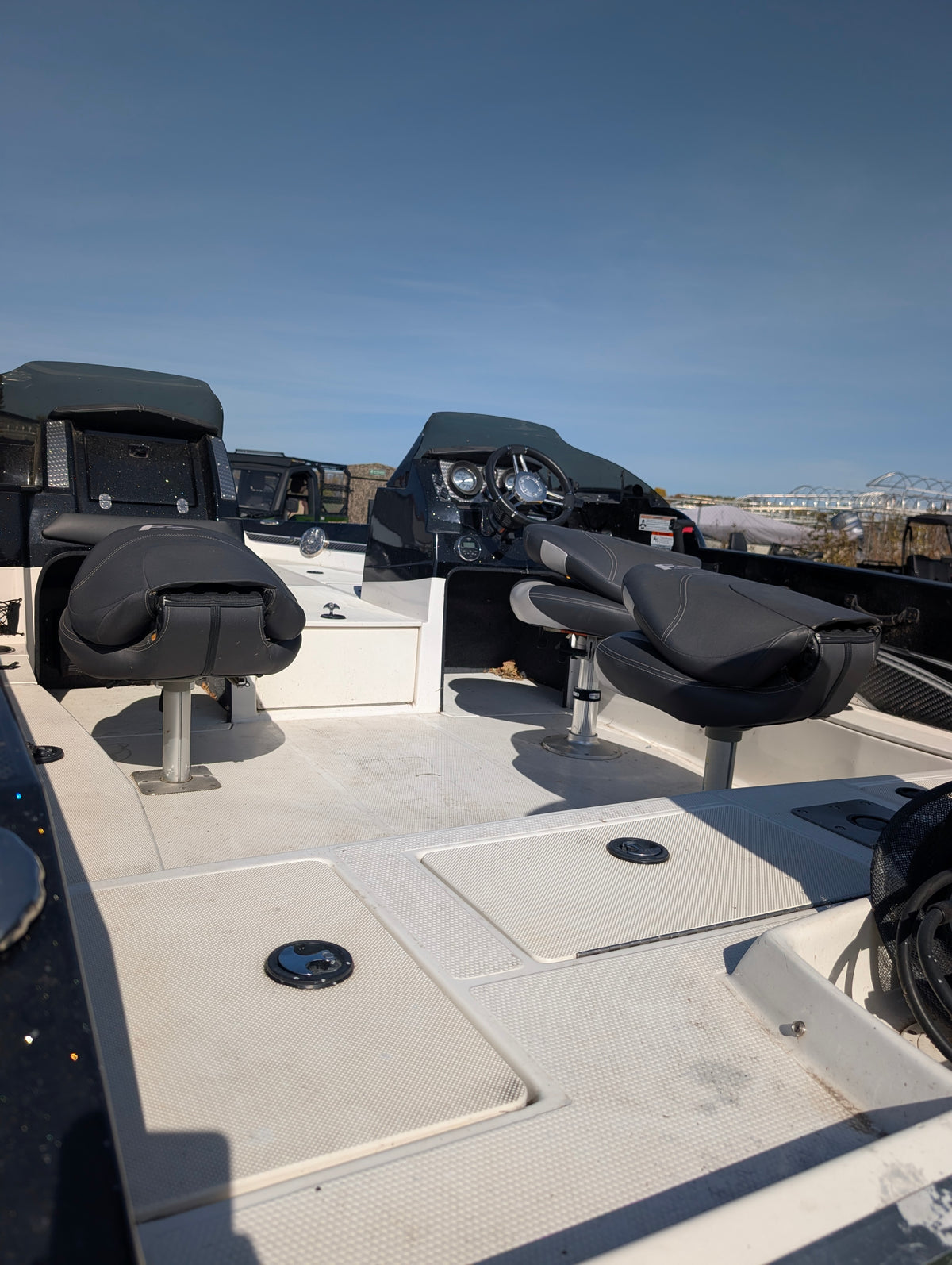 2015 Larson FX 1750 DC Dual Console Fishing Boat, Mercury 150 HP 4-Stroke, Humminbird Electronics, Trailer, $15,900