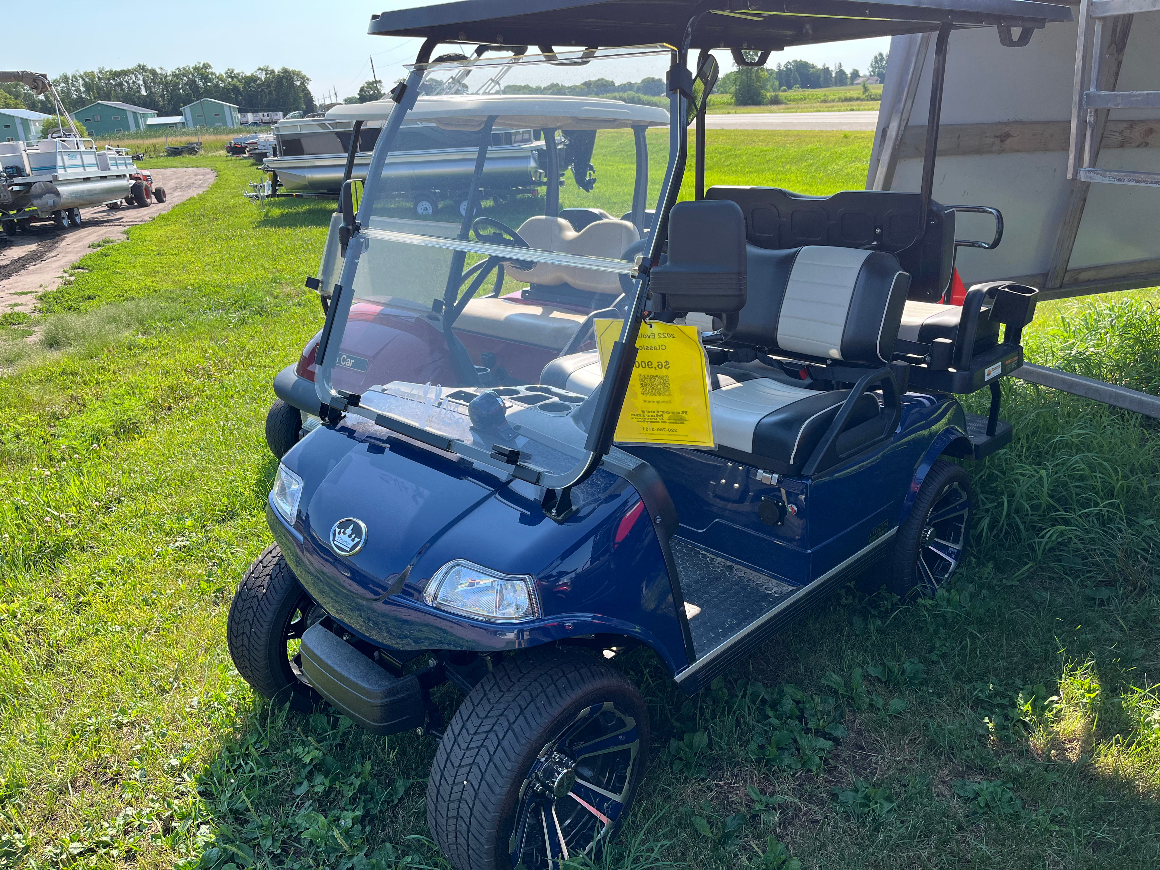 2022 Evolution Classic 4 Plus Lithium Golf Cart
