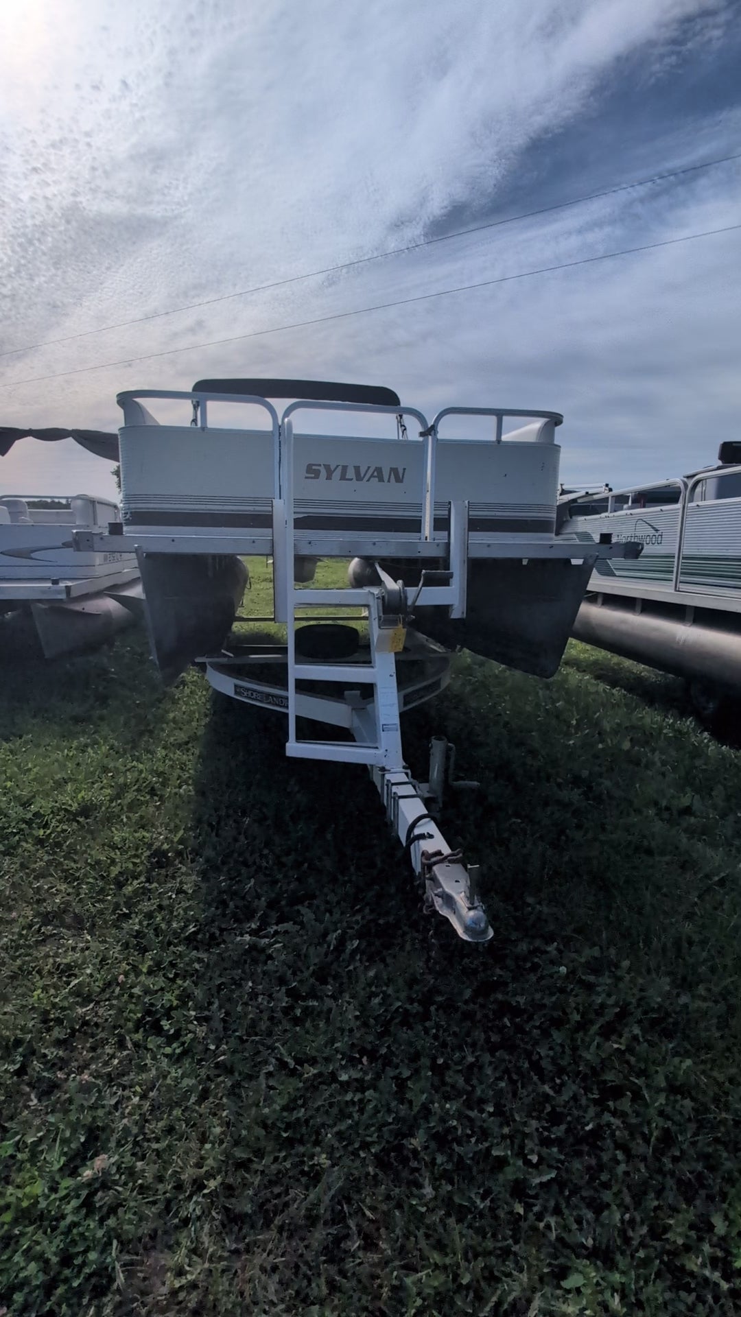 1996 Sylvan Elite 20' Pontoon Boat – 2000 Mercury 40 HP FourStroke Bigfoot & Single Axle Bunk Trailer – $7,900