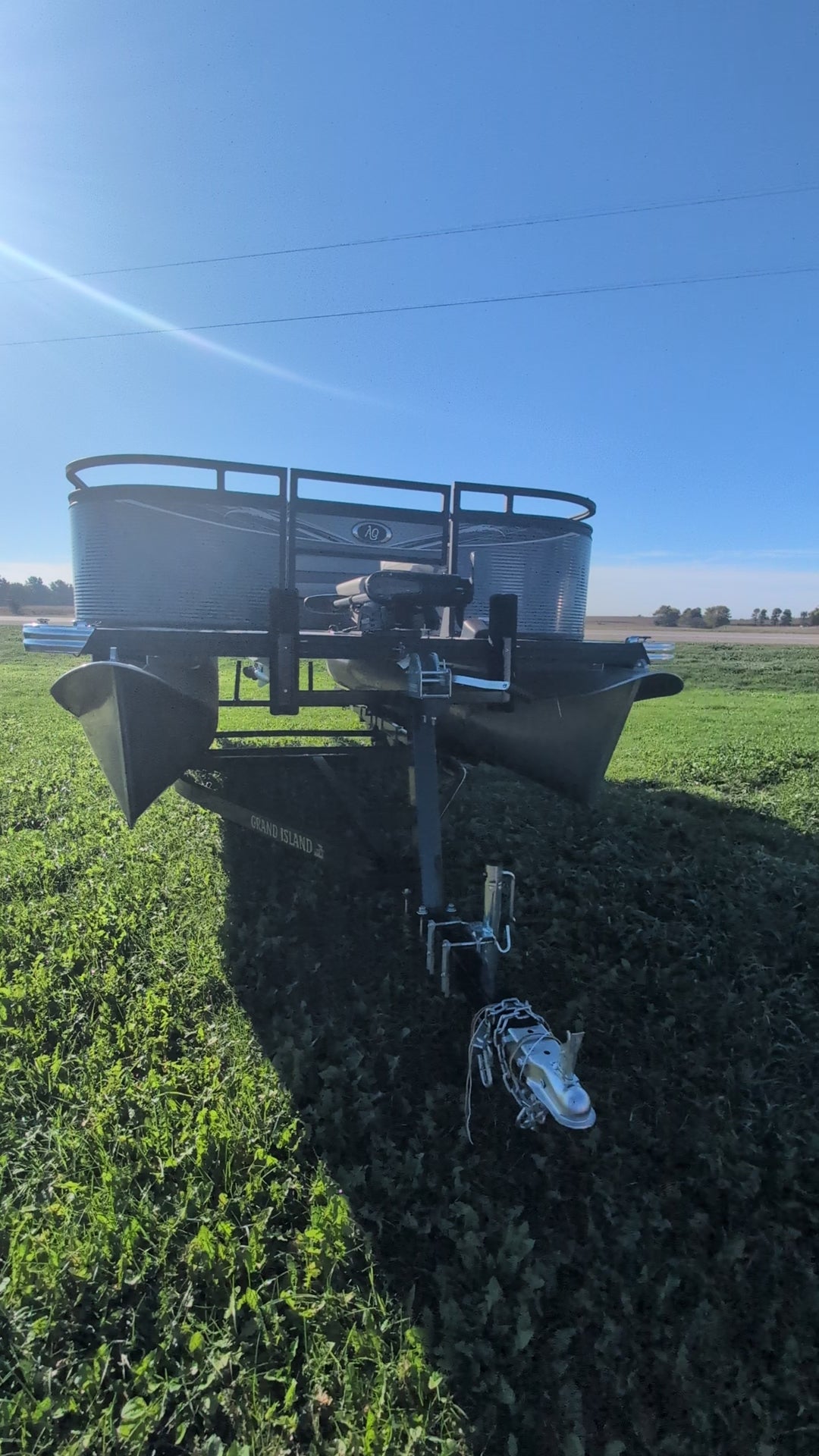 2022 Angler Quest 820 20' Fishing Pontoon – 90HP Honda 4-Stroke, Minn Kota Trolling Motor & Dual-Axle Trailer – $29,900